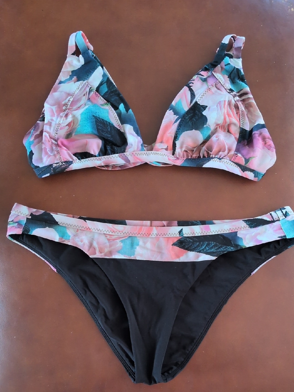 Lululemon Floral Print Triangle Bikini Set - Size 4